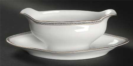OSG6 Gravy Boat with Attached Underplate