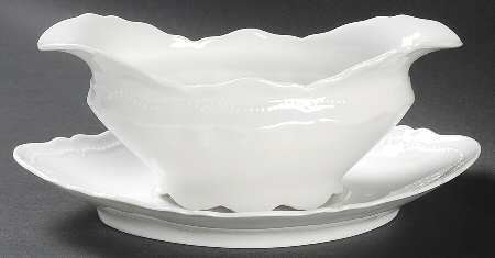 OSG31 Gravy Boat & Underplate