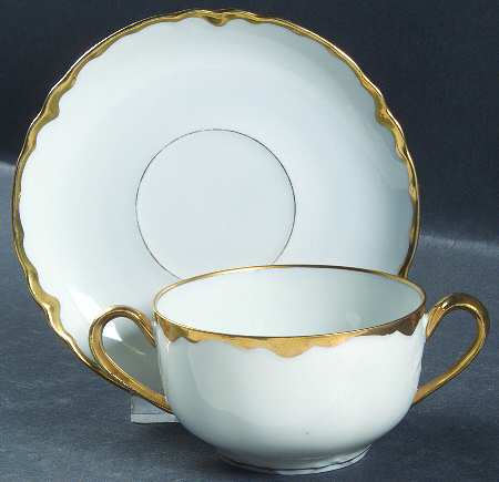 2649 Flat Bouillon Cup & Saucer