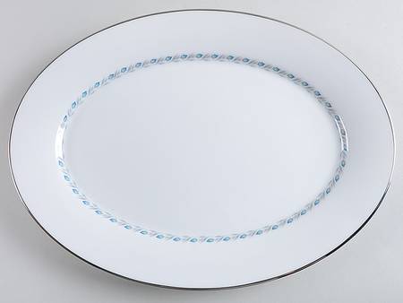 Bluefield 13" Oval Serving Platter