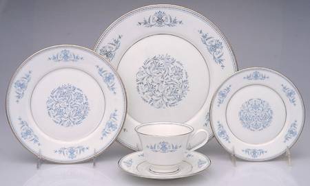 Bryn Mawr 5 Piece Place Setting
