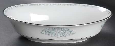 Bryn Mawr 10" Oval Vegetable Bowl
