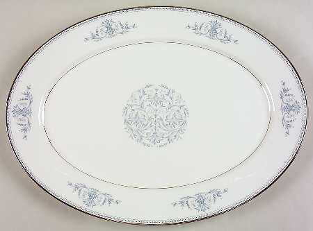 Bryn Mawr 17" Oval Serving Platter