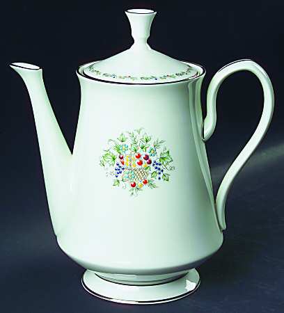 Carlyle Coffee Pot & Lid by Oxford (Div of Lenox)