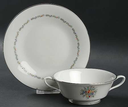 Carlyle Footed Cream Soup Bowl & Saucer Set