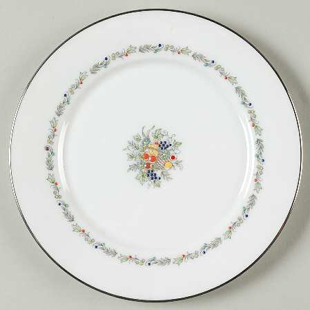 Carlyle Bread & Butter Plate by Oxford (Div of Lenox)