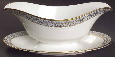 Eloquence Gravy Boat with Attached Underplate