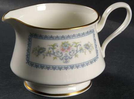 Fontaine Creamer by Oxford (Div of Lenox)