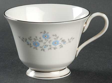 Foxcroft Footed Cup