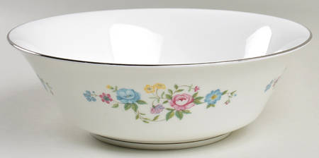 Garden Party 9" Round Vegetable Bowl
