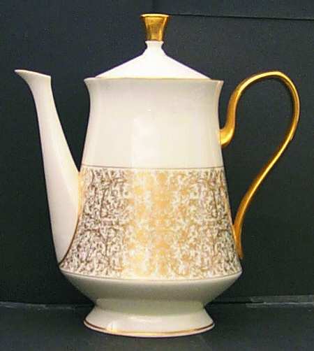 Georgian Court Coffee Pot & Lid