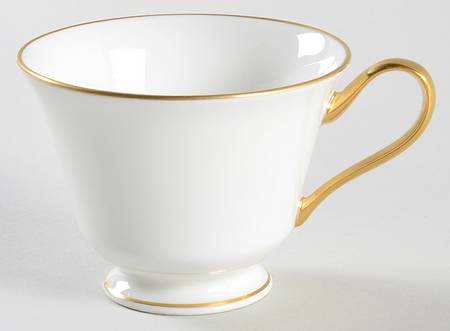 Georgian Court Footed Cup