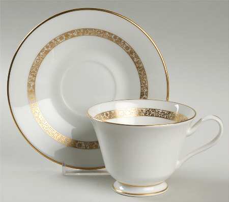 Golden Glen Footed Cup & Saucer Set