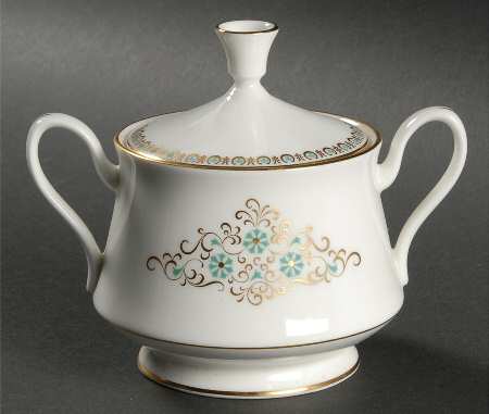 Hampshire Sugar Bowl & Lid