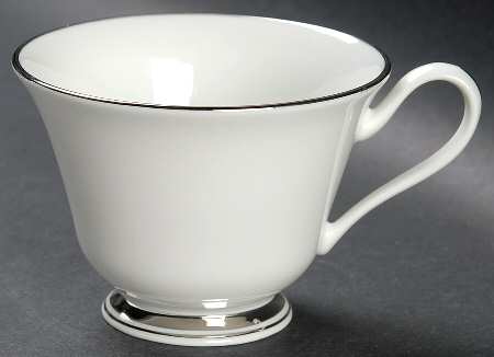 Lexington Footed Cup