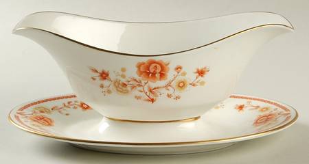 Lotus Garden Gravy Boat with Attached Underplate