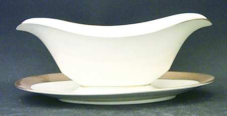Maldon Gravy Boat with Attached Underplate