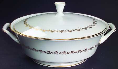 Milburne Round Covered Vegetable