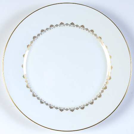 Milburne Luncheon Plate