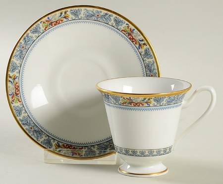 Palisades Footed Demitasse Cup & Saucer Set
