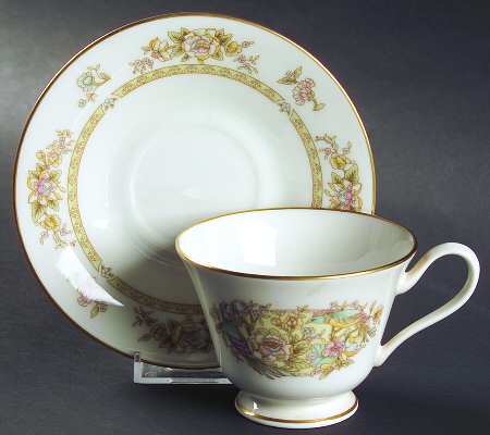Song Birds Footed Cup & Saucer Set