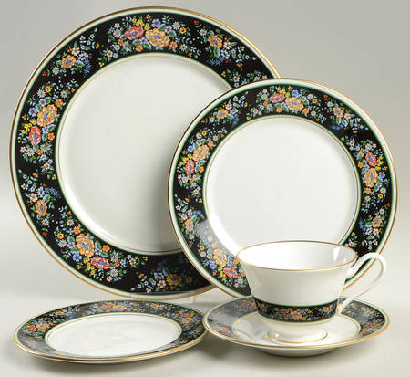 Sutton Place 5 Piece Place Setting