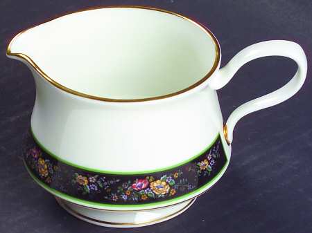 Sutton Place Creamer