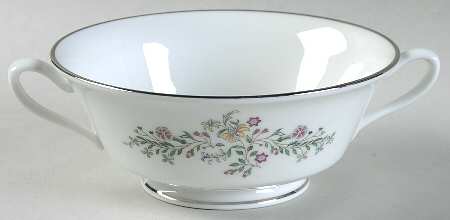 Tenderly Footed Cream Soup Bowl