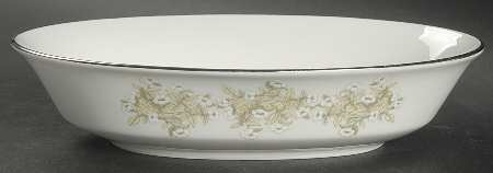 Trellis 8" Oval Vegetable Bowl