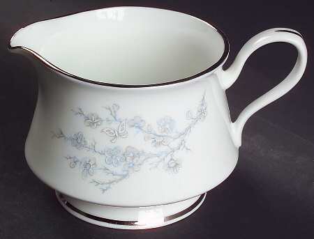 Twilight Dell Creamer