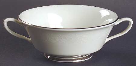 White Echo Footed Cream Soup Bowl