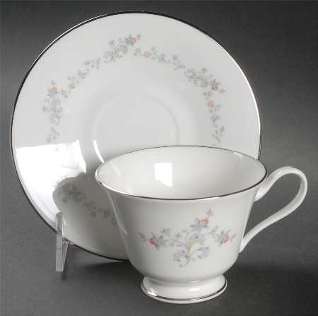 Windflower Footed Cup & Saucer Set