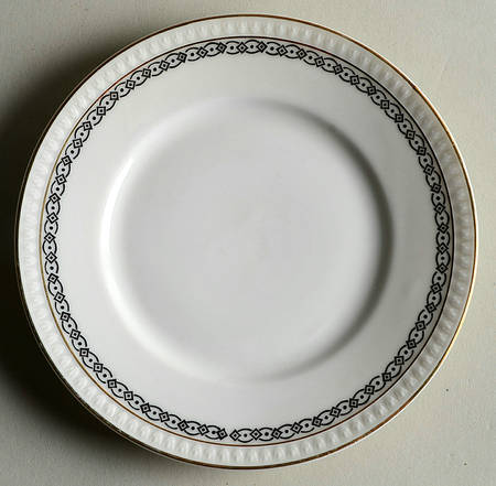 OHM1 Bread & Butter Plate