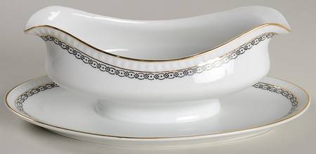 OHM1 Gravy Boat with Attached Underplate