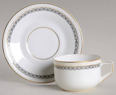 OHM1 Flat Cup & Saucer Set