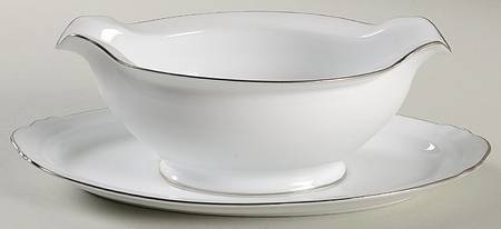 Clelia Gravy Boat & Underplate