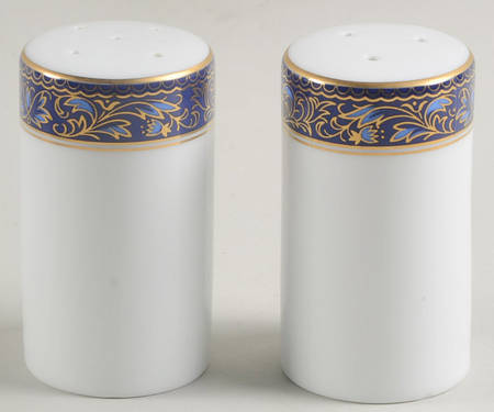 Georgetown Salt & Pepper Set