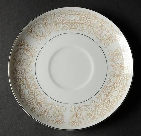 Golden Glow Saucer