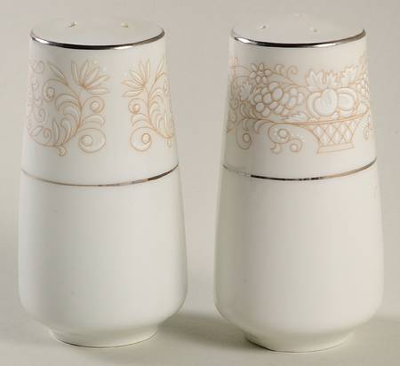 Golden Glow Salt & Pepper Set