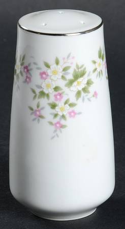 Grandeur Pepper Shaker