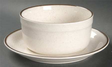 Greenbrier Gravy Boat & Underplate