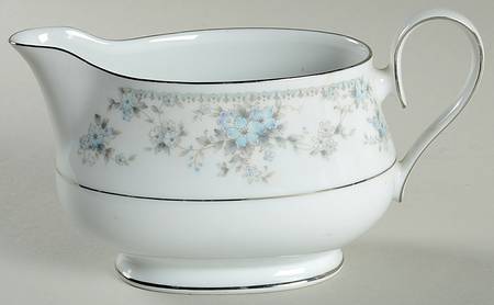 Heiress Gravy Boat