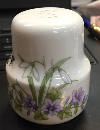 Romance of Flowers Salt Shaker