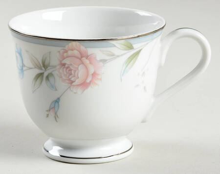 Lycee Footed Cup