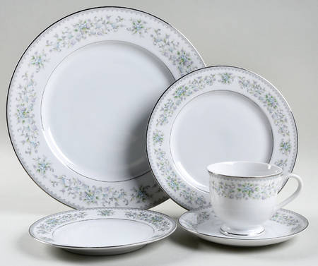 Lynwood 5 Piece Place Setting