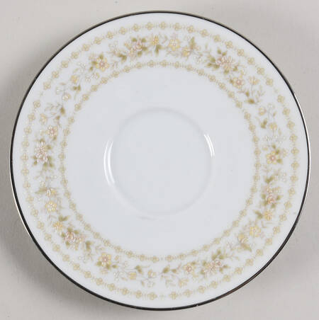 Milady Saucer