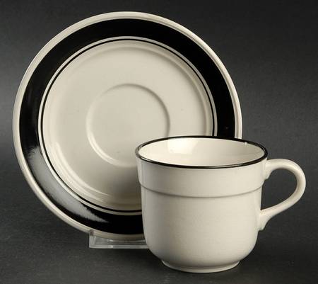 Ravenshead Flat Cup & Saucer Set