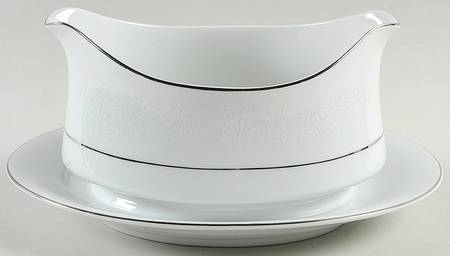 Summer Mist Gravy Boat with Attached Underplate