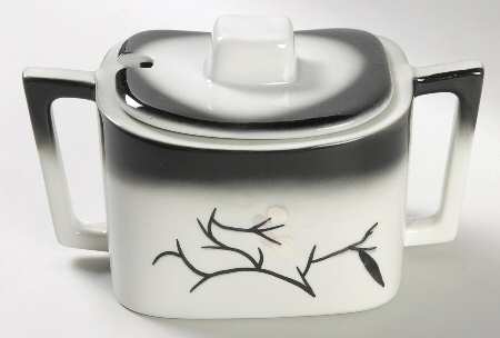 Mandalay Gravy Boat & Lid