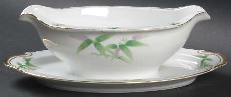 ORI5 Gravy Boat with Attached Underplate